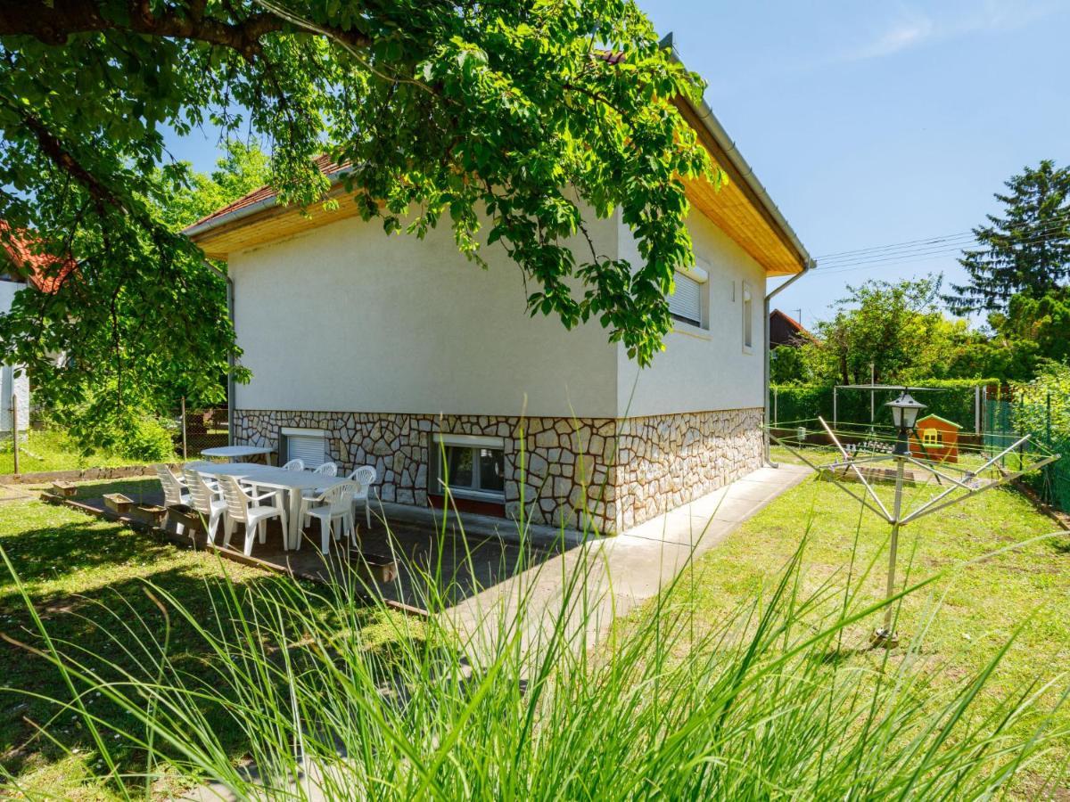 Holiday Home Amaryllis By Interhome Балатонакаратя Екстериор снимка