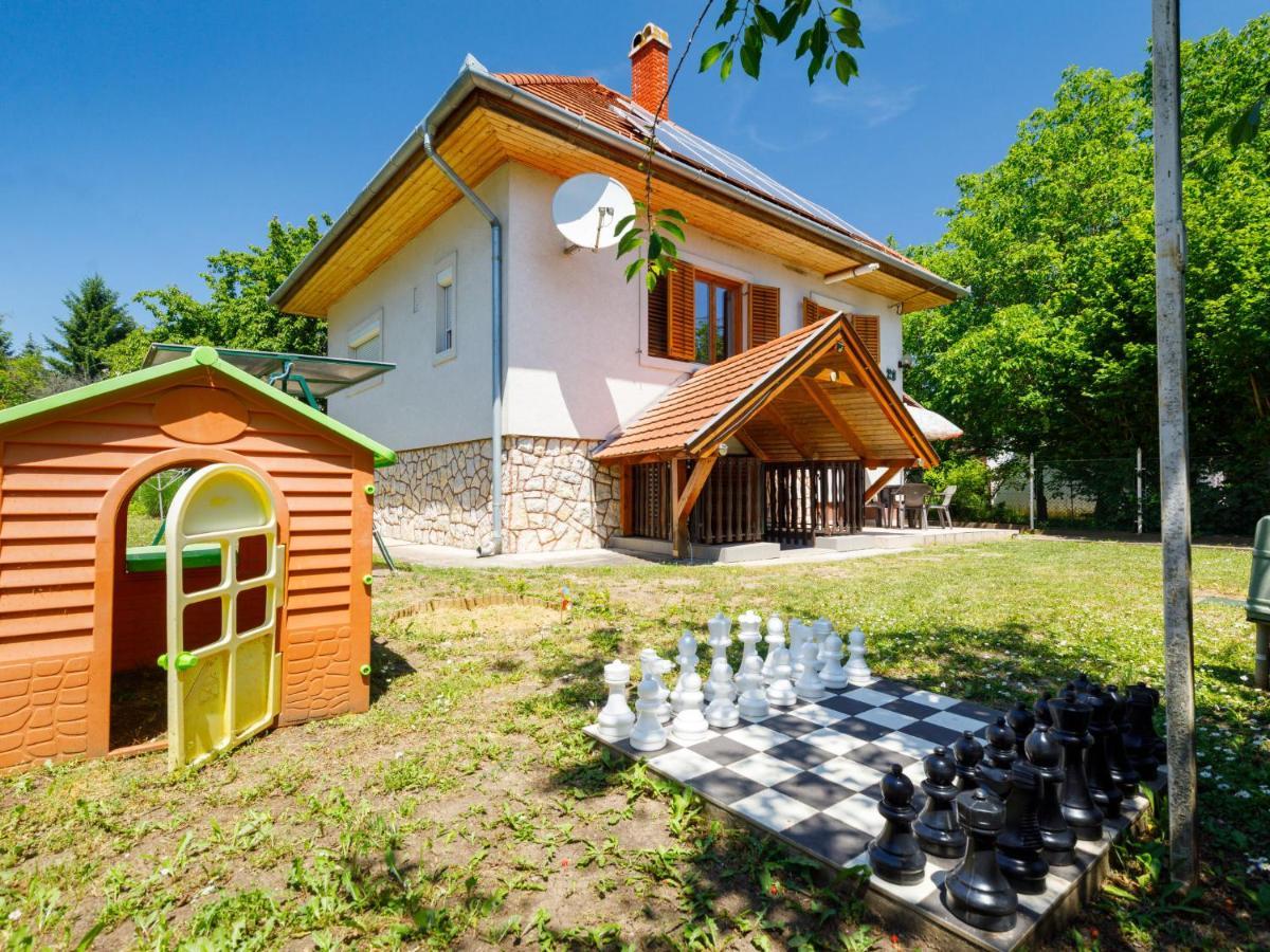 Holiday Home Amaryllis By Interhome Балатонакаратя Екстериор снимка